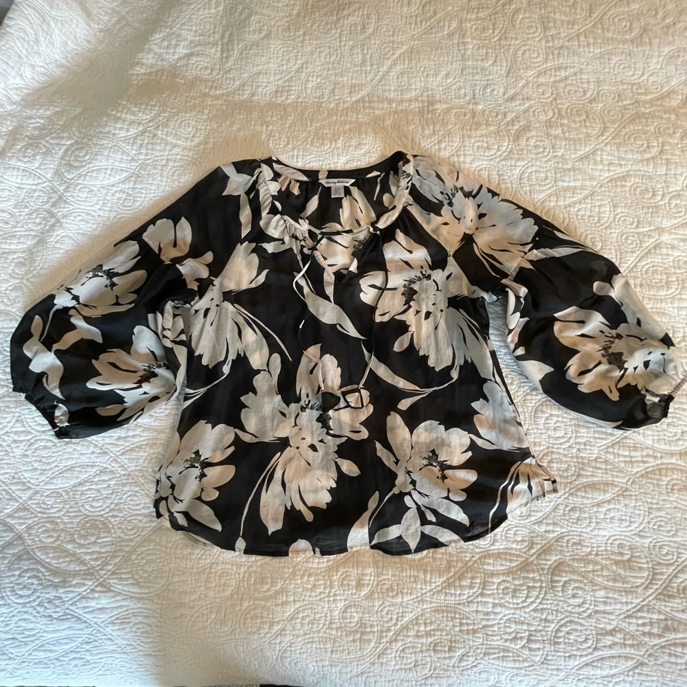 Tommy Bahama 3/4 length sleeve cotton & silk peasant top